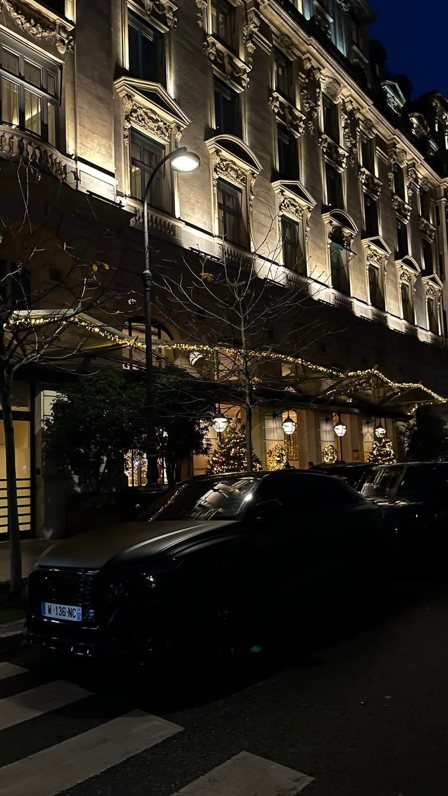 Audi RSQ8 in Paris